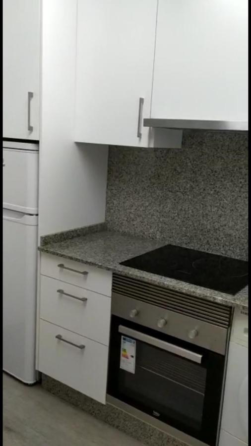 Piso Maria C Apartment ซานติอาโก เด กอมโปสเตลา ภายนอก รูปภาพ