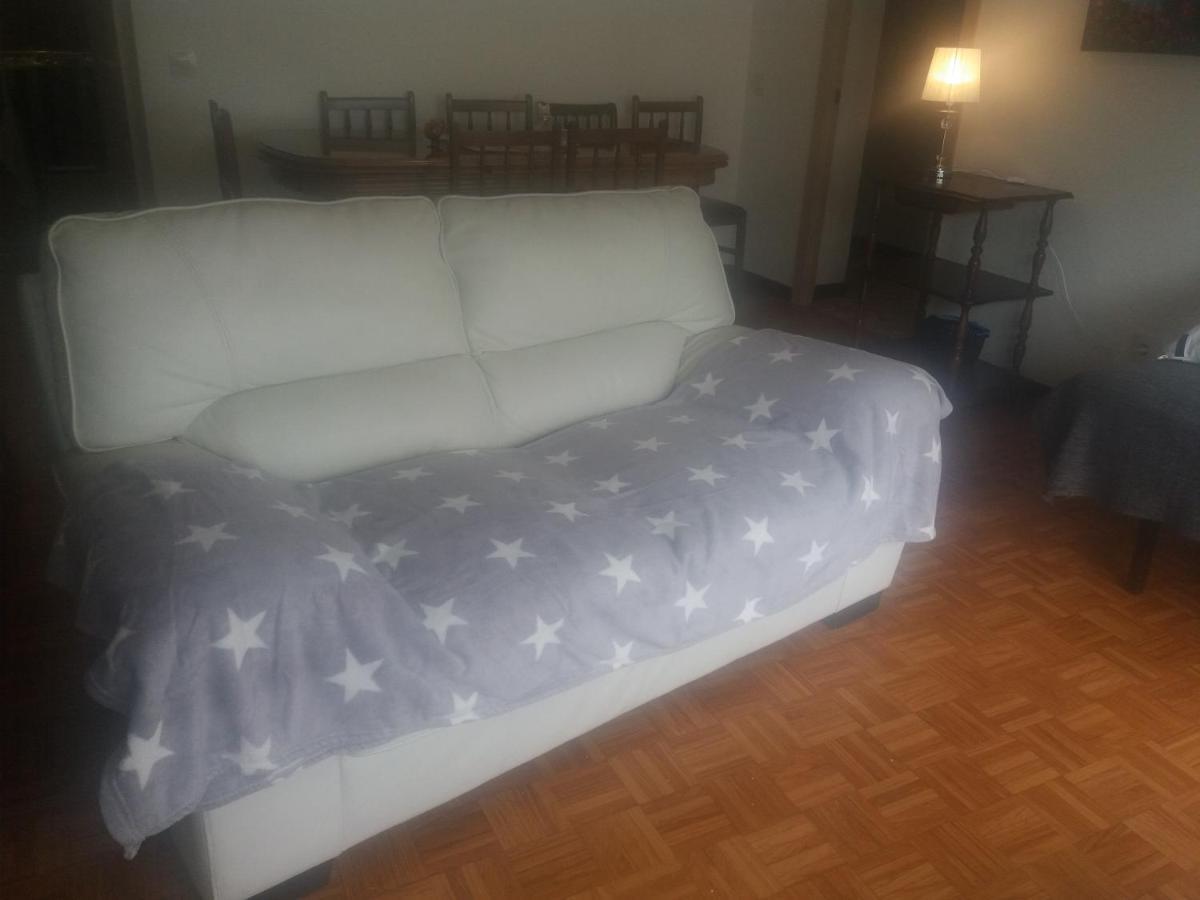 Piso Maria C Apartment ซานติอาโก เด กอมโปสเตลา ภายนอก รูปภาพ